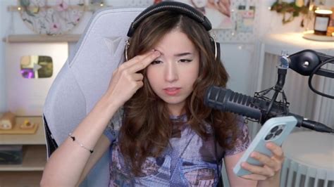 pokimane leaks|[NSFW] titty slip : r/LivestreamFail